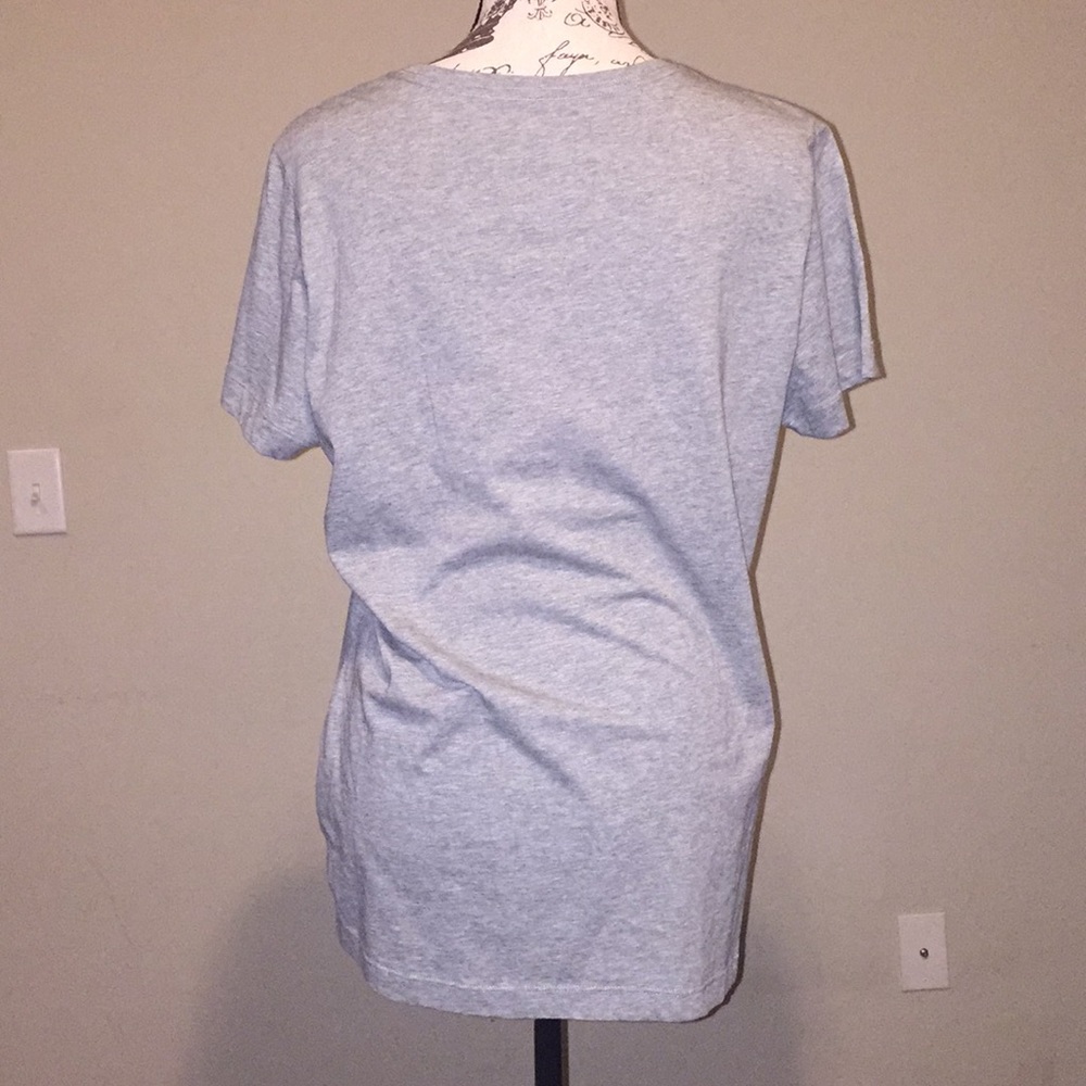 🌸2/$20 Nike Sz XL athletic fit gray woman’s shirt - Picture 3 of 7